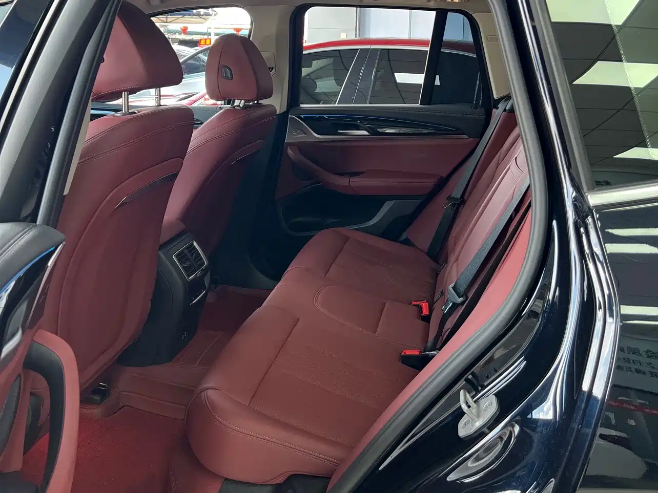 BMW iX3 2025 2024 Leading Edition