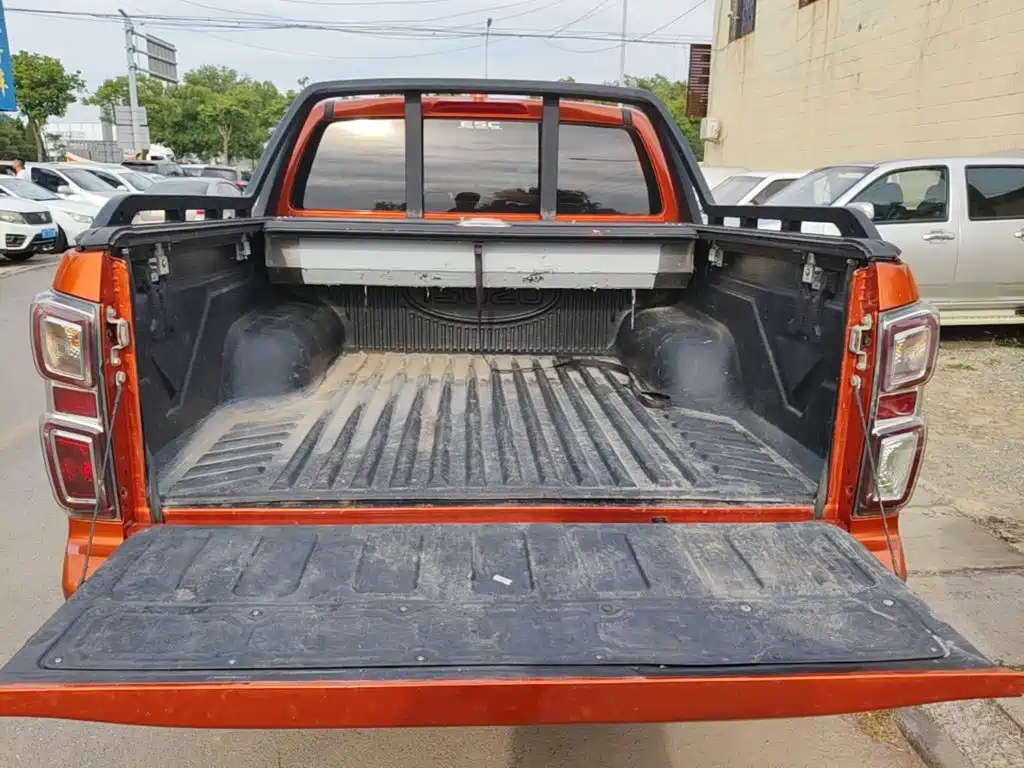 Isuzu D-MAX 2022 2021 Model 1.9T Automatic 2WD Diesel Global Tough RZ4E