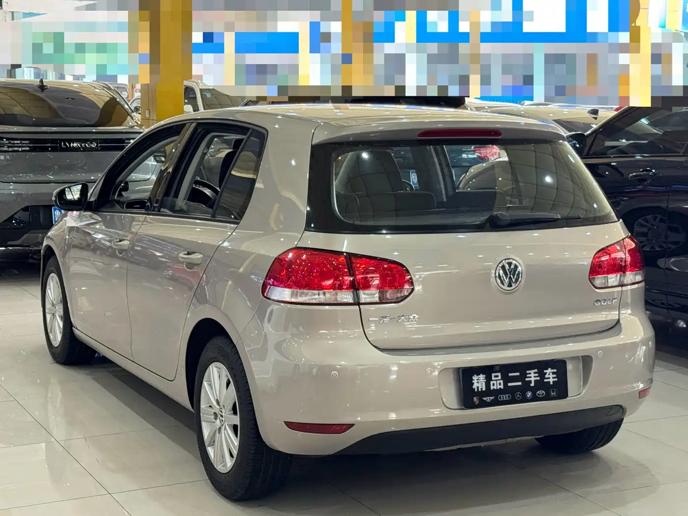 Volkswagen Golf 2012 1.6 Automatic Fashion Type фото 4