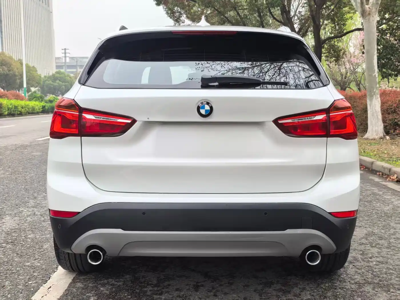 BMW X1 2018 sDrive20Li Leading Model фото 5