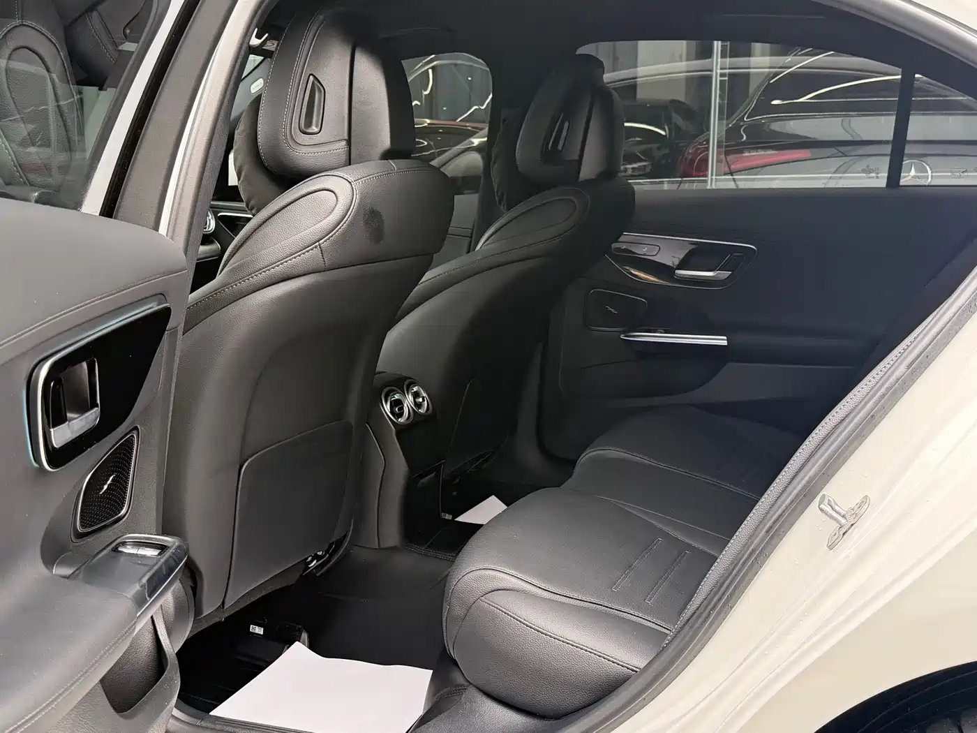 Mercedes-Benz C-Class 2025 C 200 L Sport Edition фото 8