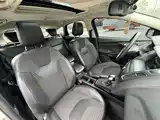 Фото 14 - Ford Focus
