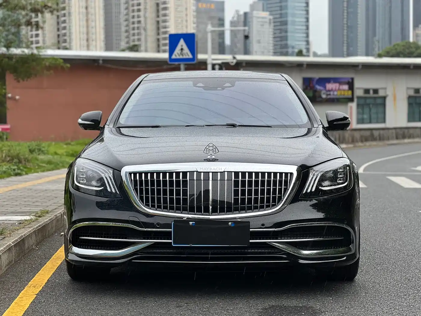 Mercedes-Benz Maybach S-Class 2018 Model S 680 фото 3