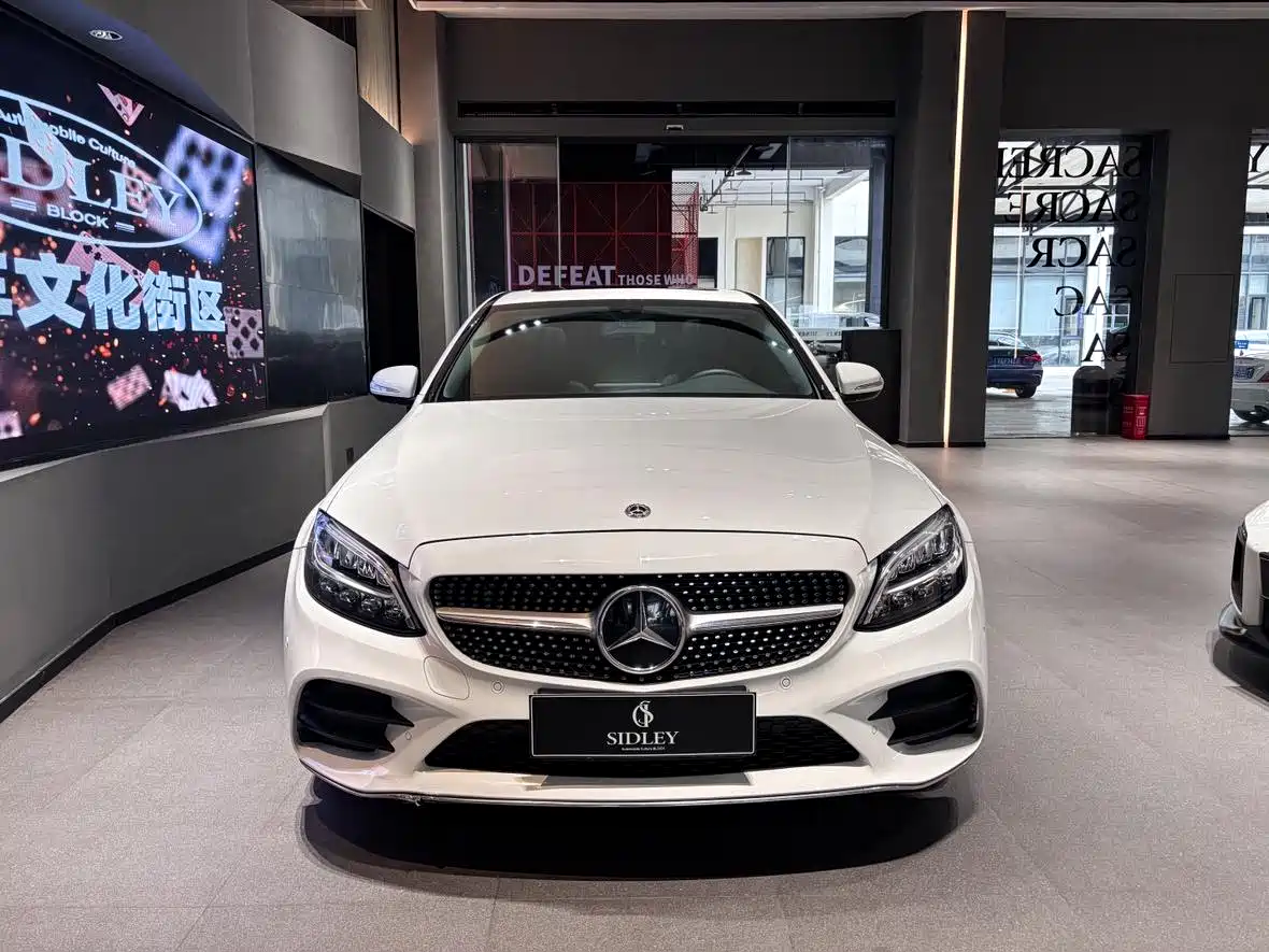 Mercedes-Benz C-Class 2020 Facelift C 200 L Fashion фото 2