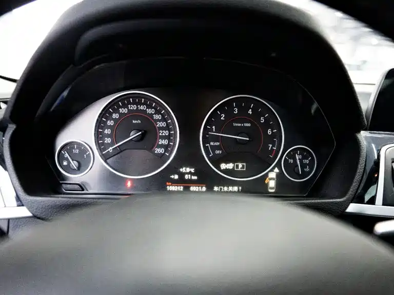 BMW 3 Series 2017 320Li M Sport фото 12
