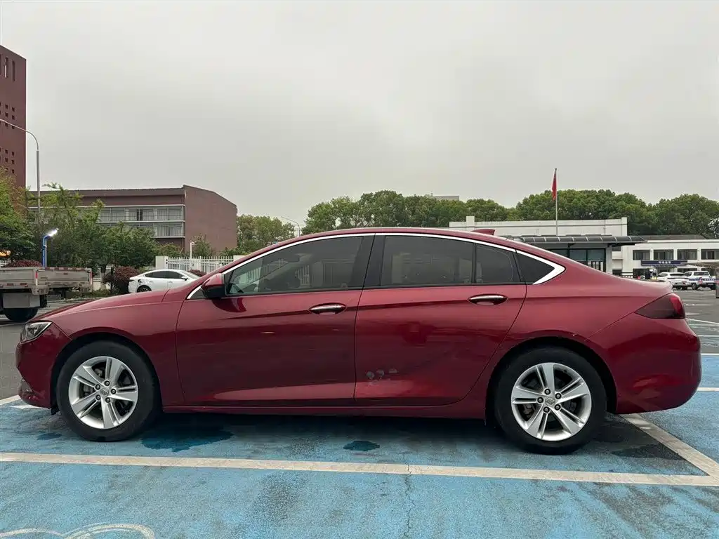 Buick Regal 2019 20T Elite China VI фото 11
