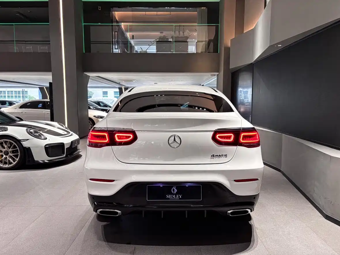 Mercedes-Benz GLC Coupe 2021 GLC 260 4MATIC Coupe SUV фото 5