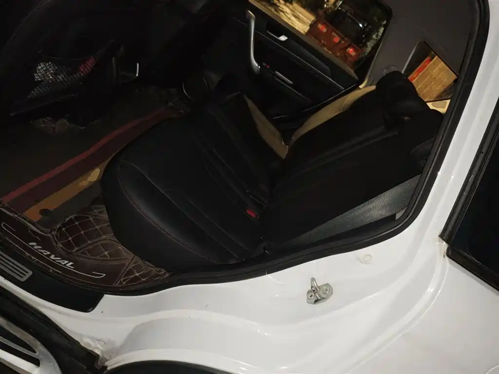 Haval H6 2016 Upgrade Edition 1.5T Automatic 2WD Premium Type фото 15