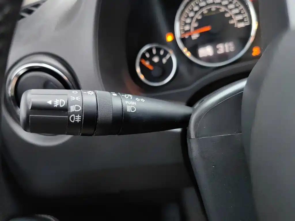 Jeep Compass (Import) 2014 2014 Facelift 2.4L 4WD Comfort Edition