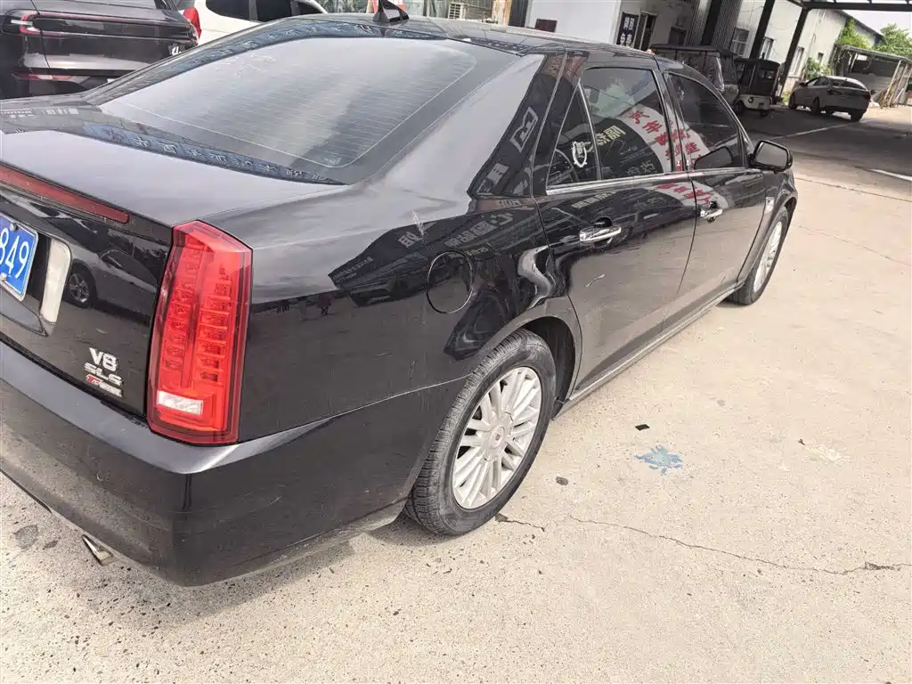 Cadillac SLS 2012 2.0T Comfort фото 4