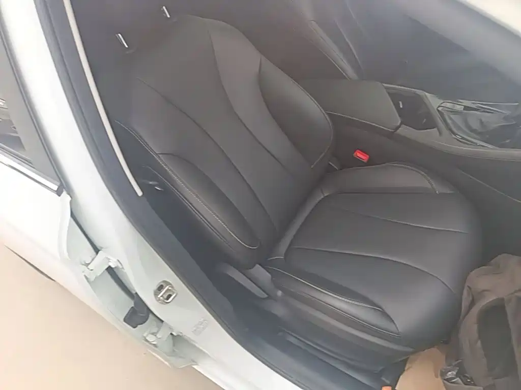 Photo 25 - Roewe i5