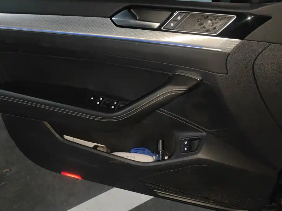 صورة 9 - Volkswagen Magotan GTE Plug-in Hybrid