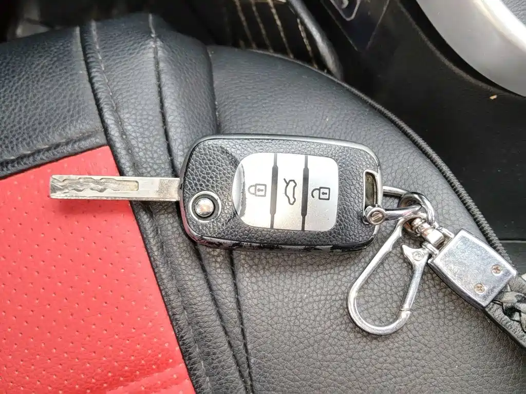 Baojun 530 2019 2019 1.5T Manual Elite (7-seater) China V