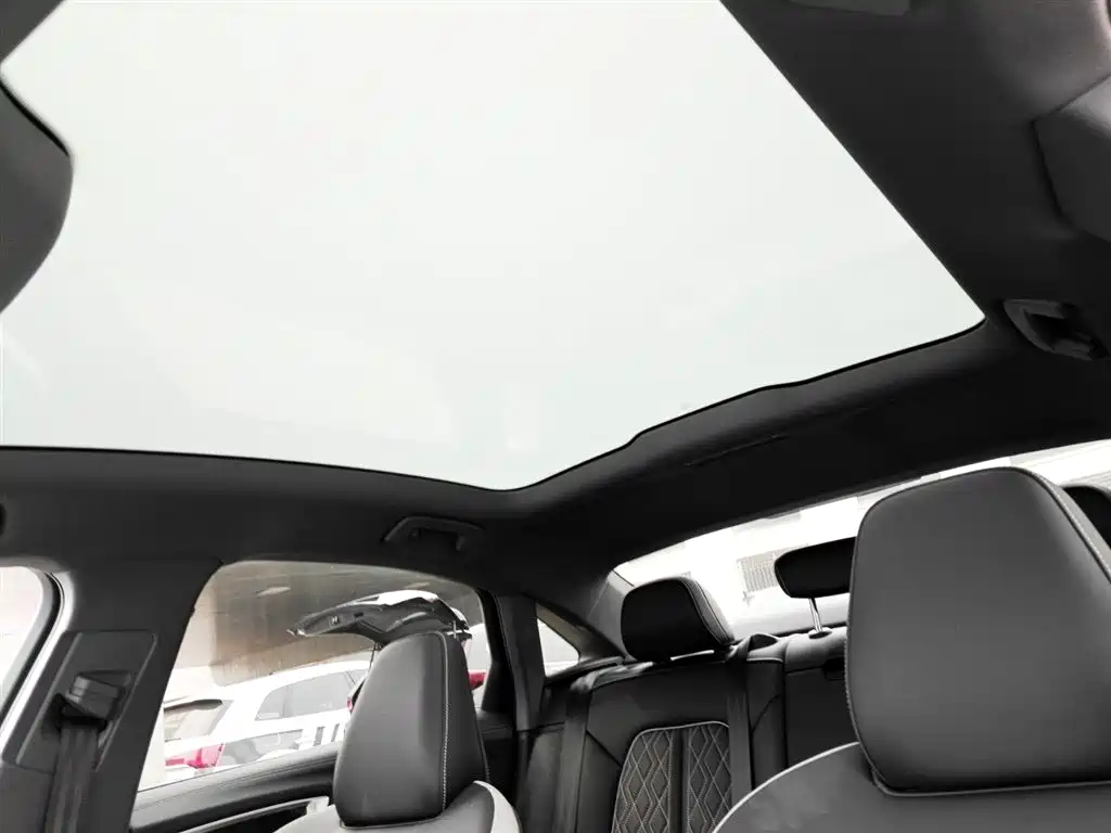 Audi A5L 2025 2.0T Sport Edition Plus фото 13