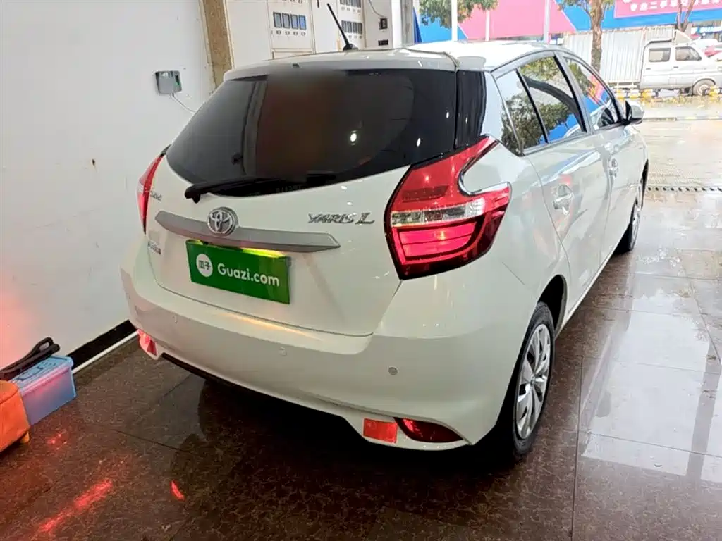 Toyota YARiS L Zhi Xuan 2019 1.5E CVT MeiDong Edition China VI фото 7