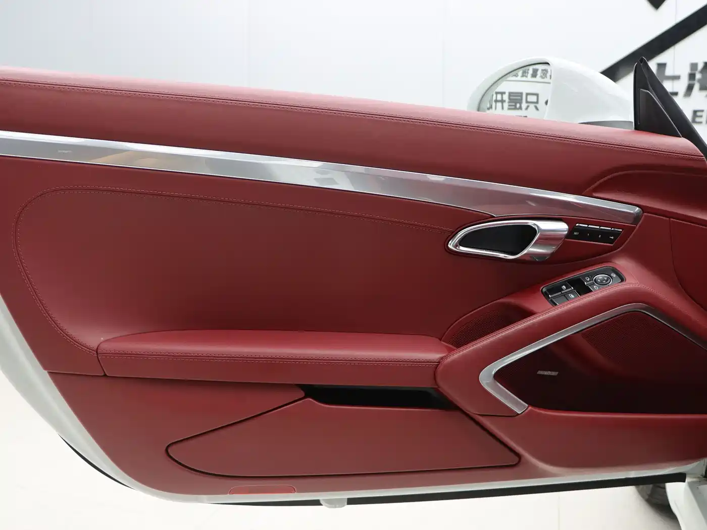 Porsche 718 2016 Boxster 2.0T фото 16