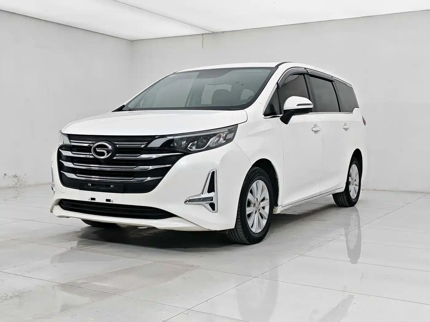 GAC Trumpchi Trumpchi M6 2021 270T DCT Luxury Edition (7-Seater)