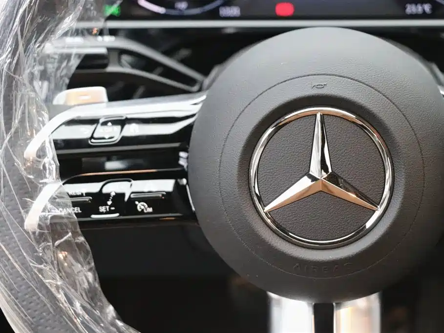 Фото MERCEDES-BENZ E-CLASS 2026 18