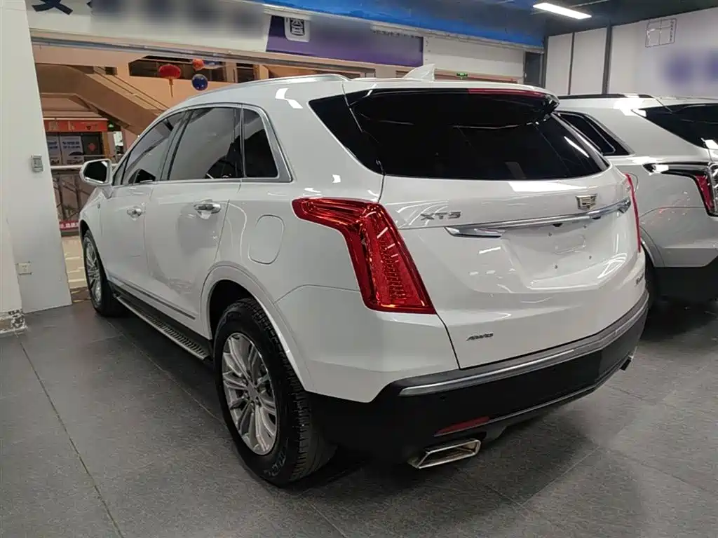 Cadillac XT5 2018 28T 4WD Luxury фото 5