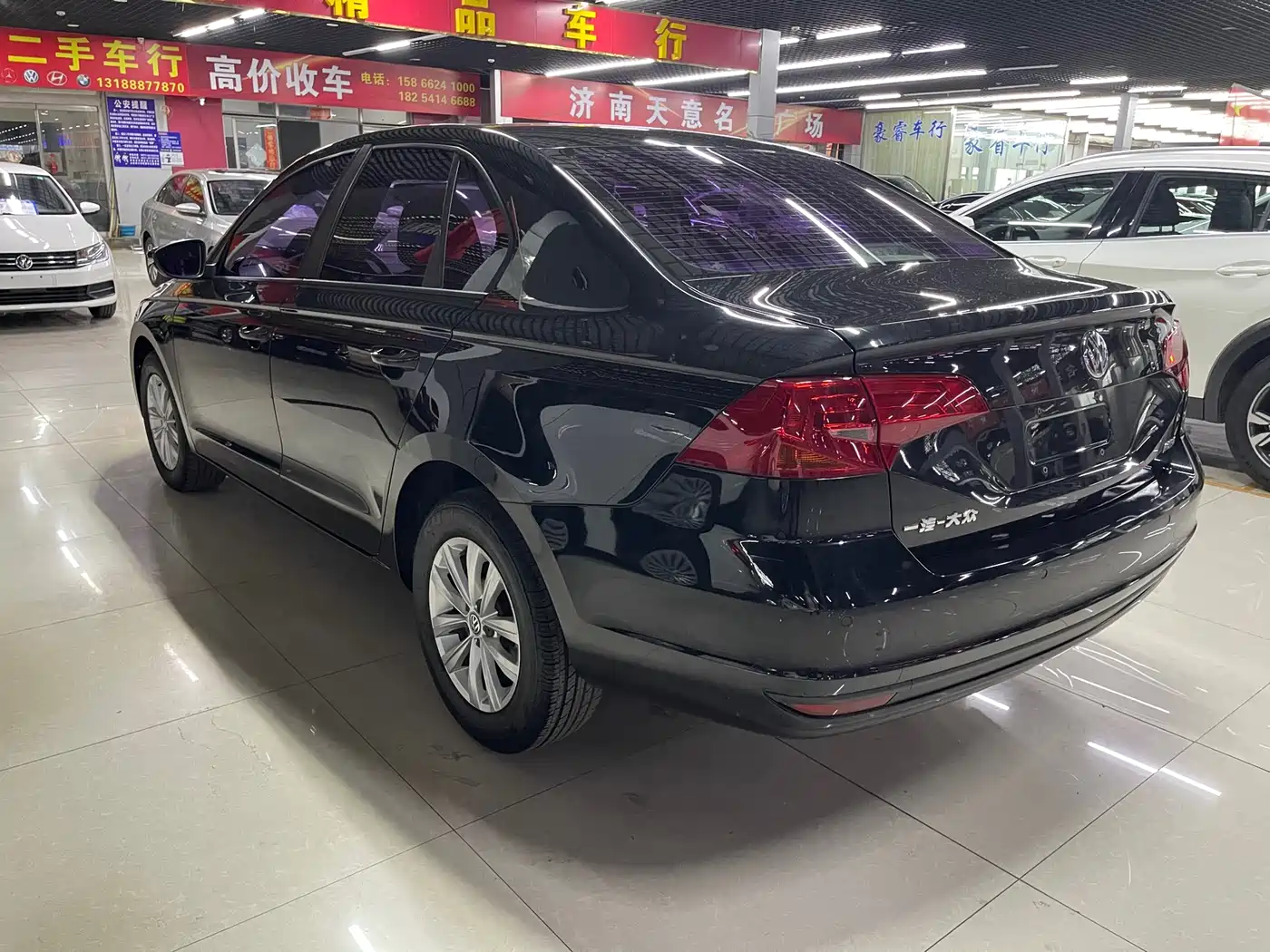 Volkswagen Bora 2016 Model 1.6L Automatic Fashion фото 3