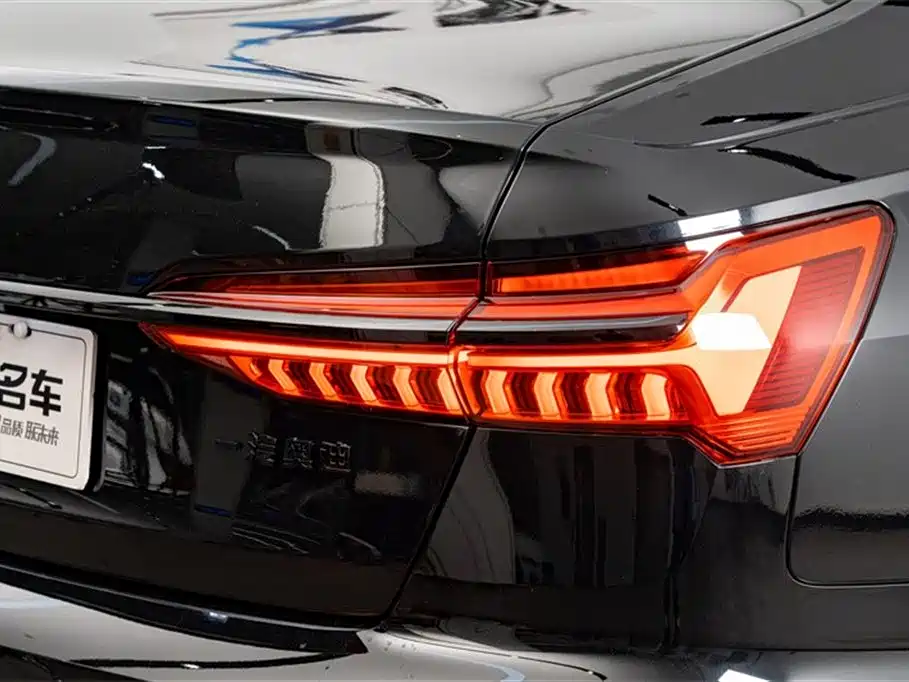 Audi A6L 2025 Model Year Facelift 40 TFSI Luxury Sport фото 9