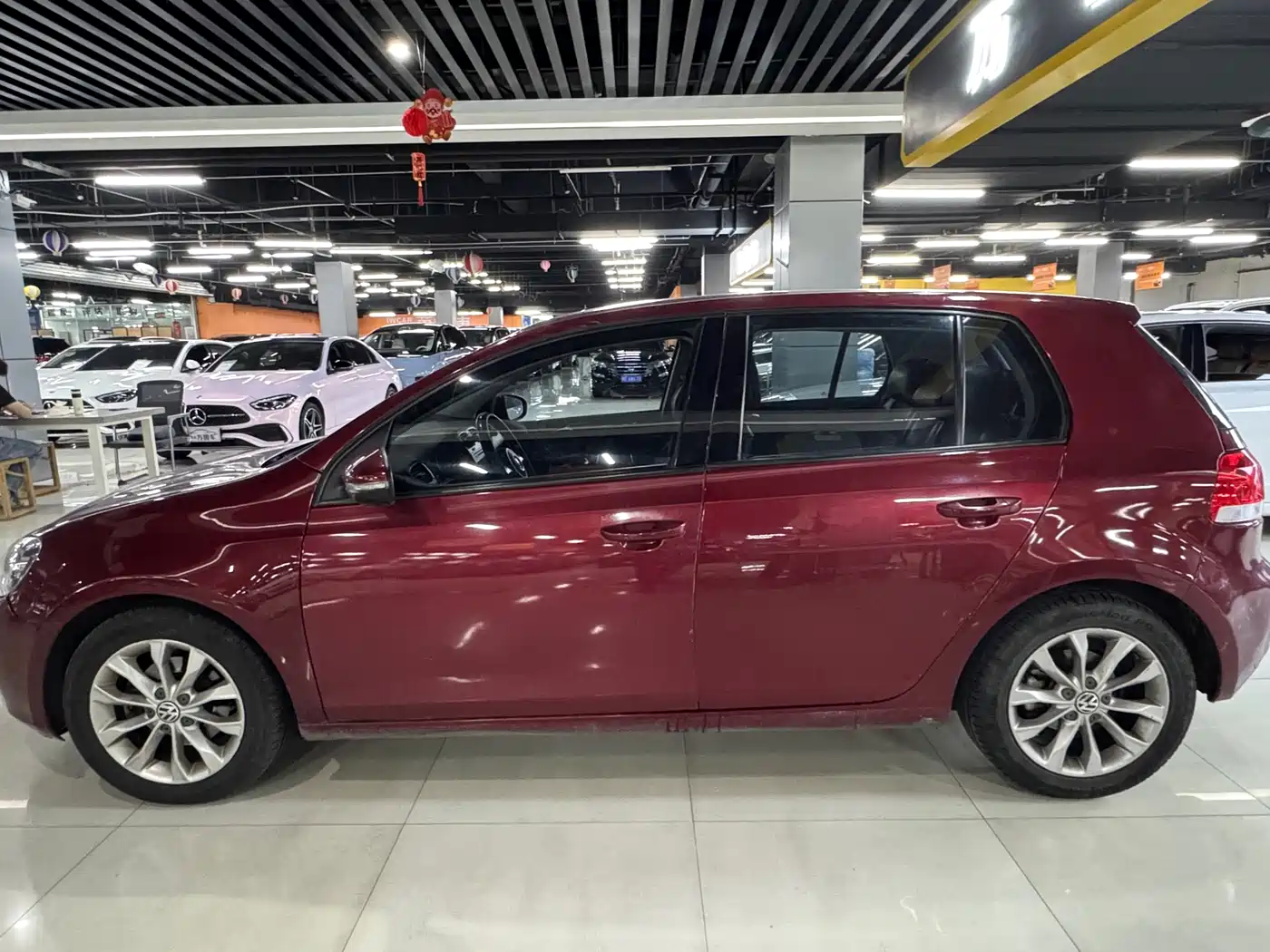 Volkswagen Golf 2012 1.6 Automatic Comfort Type фото 3