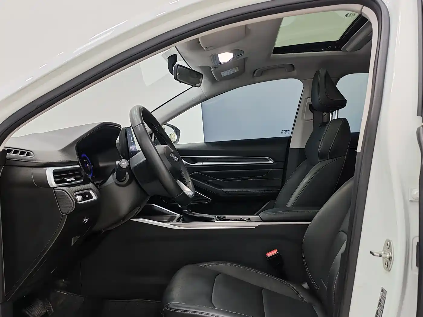 GEELY AUTOMOBILE EMGRAND