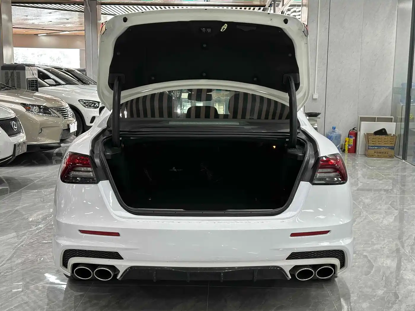 Maserati Quattroporte 2015 3.0T S Q4 фото 8