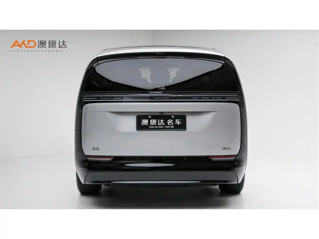 2026 Li Auto MEGA