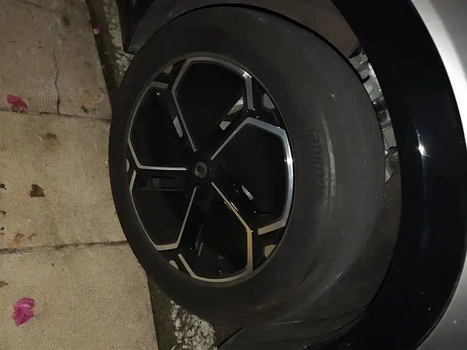 XIAOMI CAR XIAOMI YU7