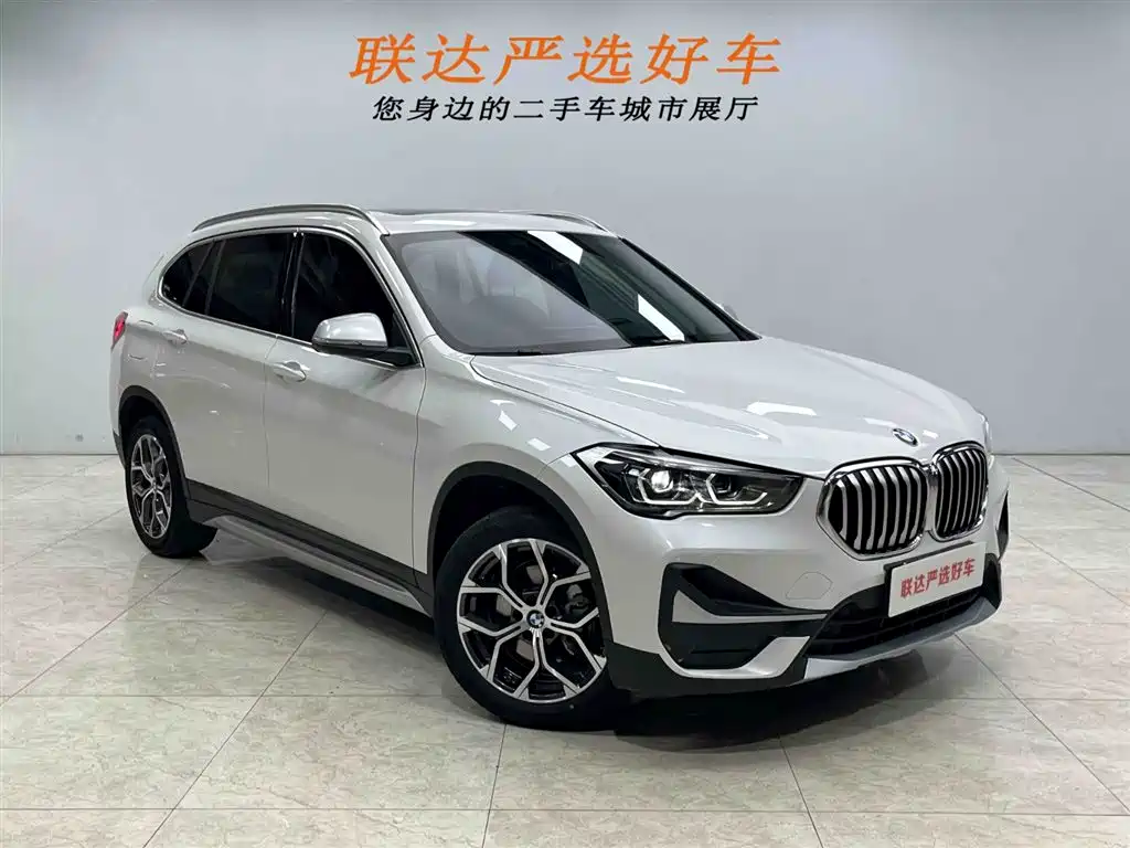 BMW X1 2022 sDrive20Li Fashion фото 22