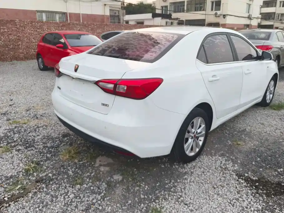 Roewe 360 2016 2015 1.5L Automatic Luxury