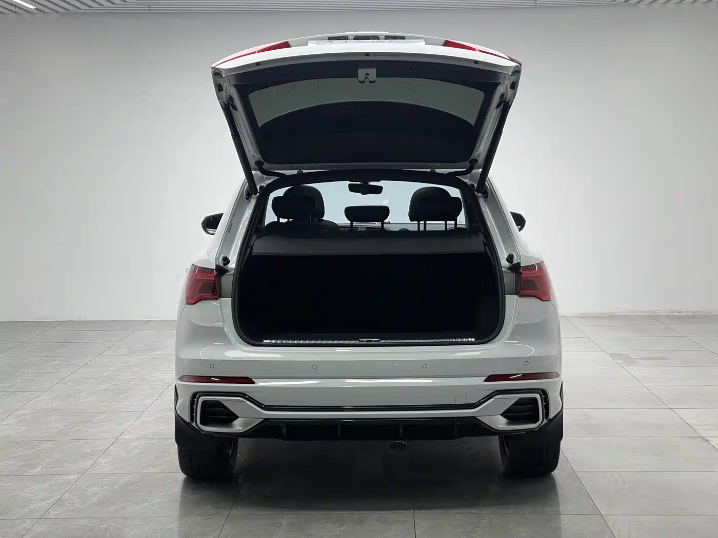Audi Q3 2024 35 TFSI Fashion Sport фото 10