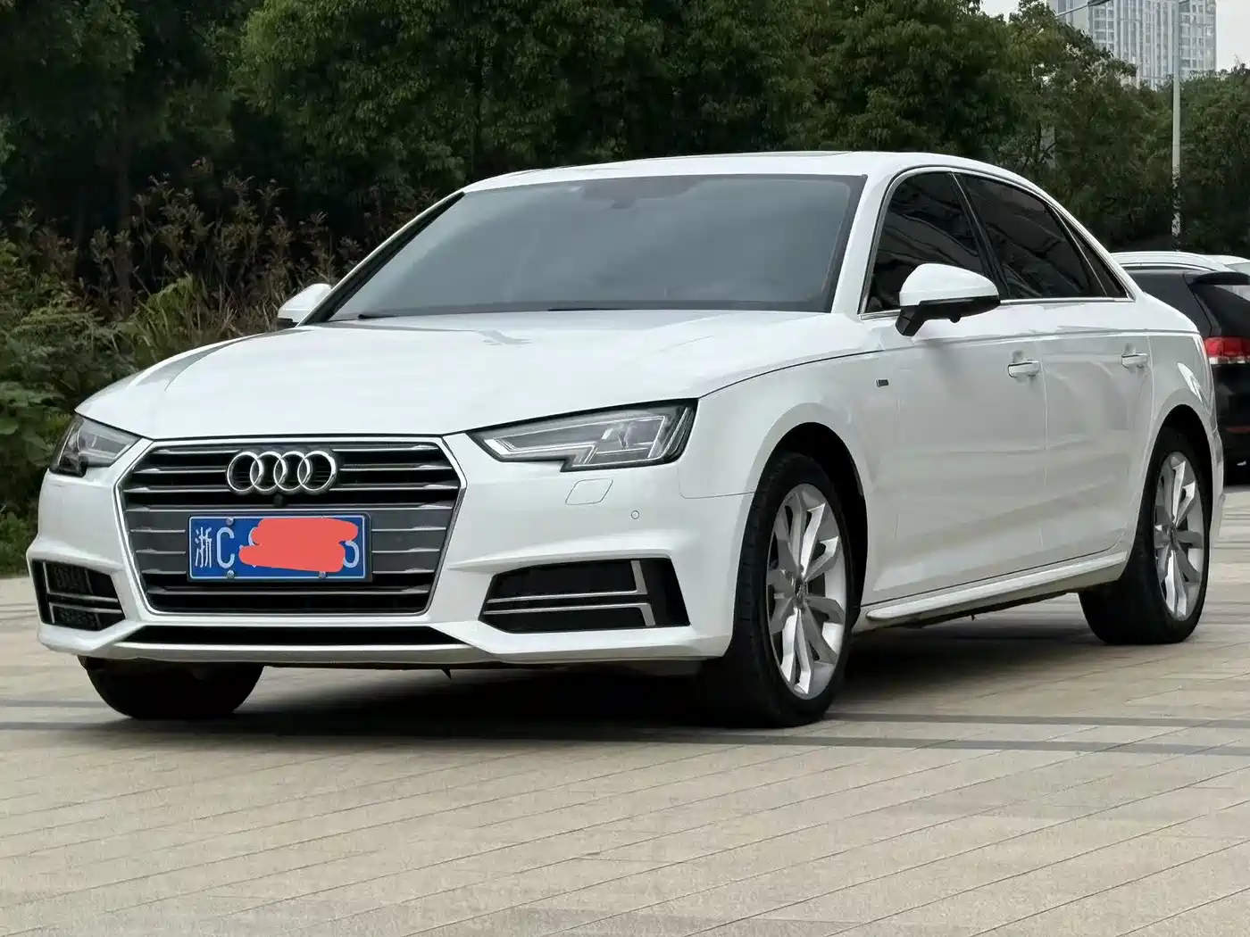 Audi A4L 2018 30th Anniversary 40 TFSI Fashion фото 3