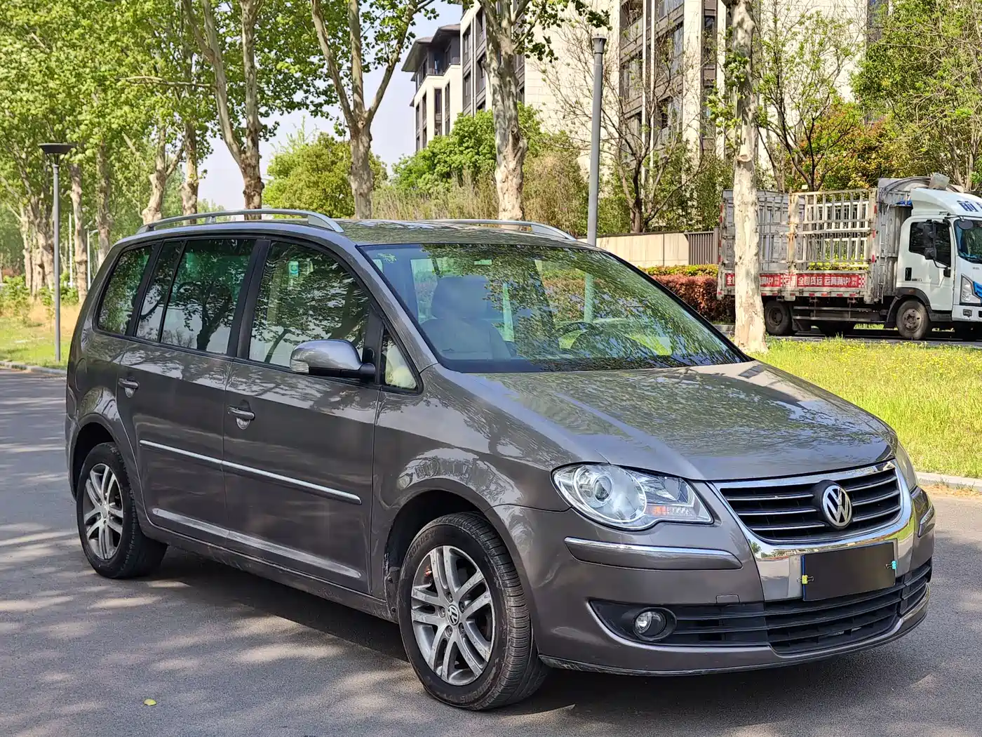 Volkswagen Touran 2008 Model 1.8T Premium Smart Edition Automatic 5-Seater фото 3