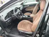 Photo 15 - Buick Regal