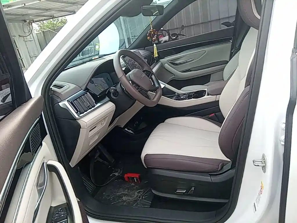 BYD Song PLUS PHEV 2025 2025 DM-i Smart Drive Edition 112KM Noble