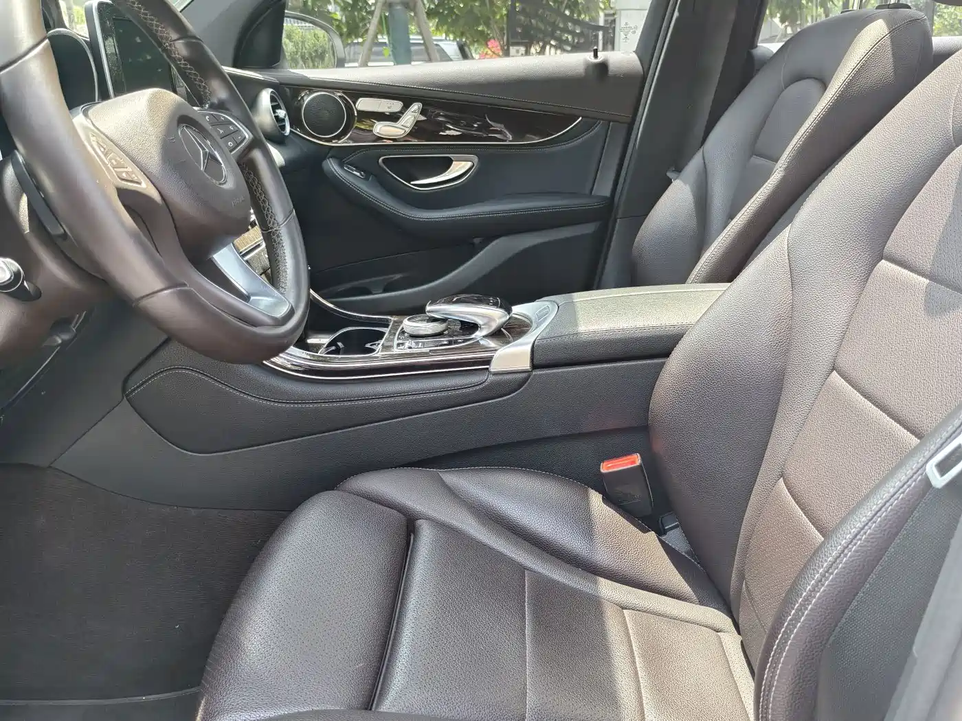 Mercedes-Benz GLC 2017 GLC 260 4MATIC Luxury фото 7