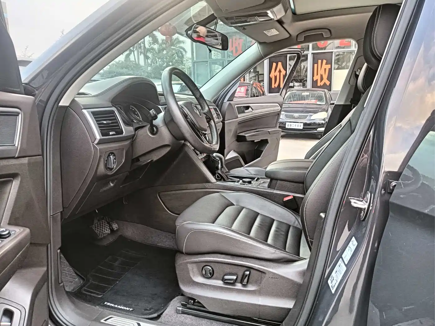 Volkswagen Teramont 2017 380TSI 4WD Luxury Edition фото 4