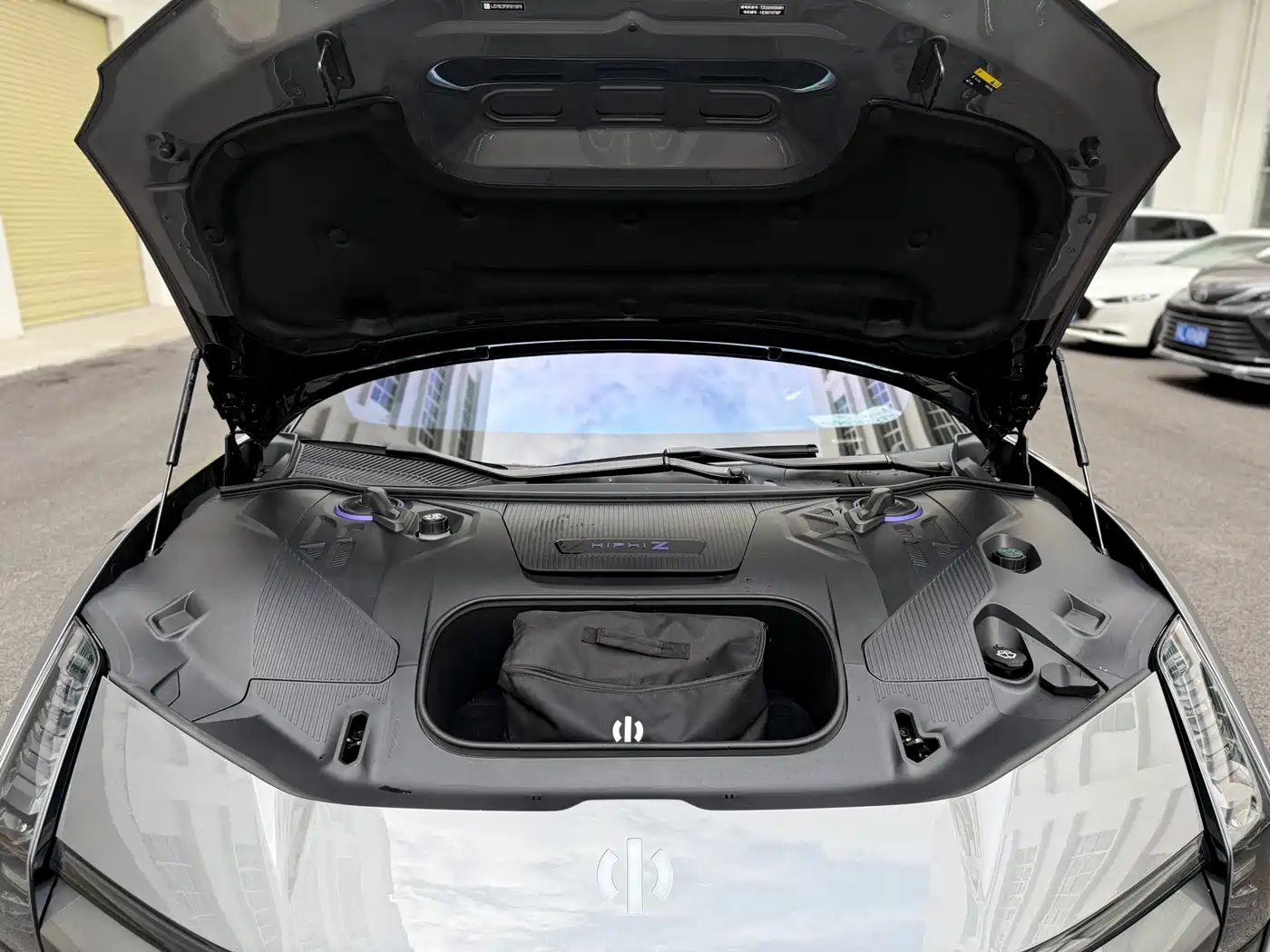 HiPhi Z 2023 2023 4-Seater Edition