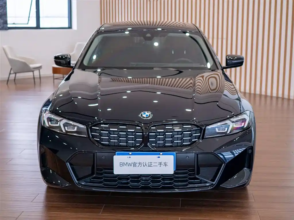 BMW 3 Series 2023 325Li M Sport Black Night Package фото 3