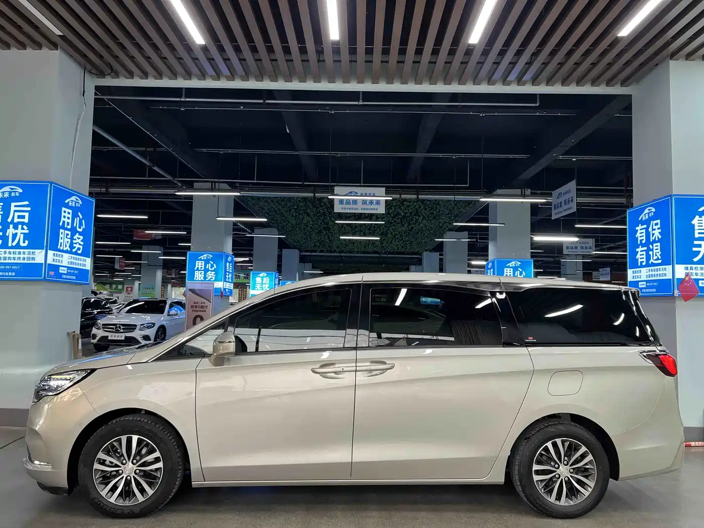 Buick GL8 2020 Model ES Landglory 653T Premium фото 17