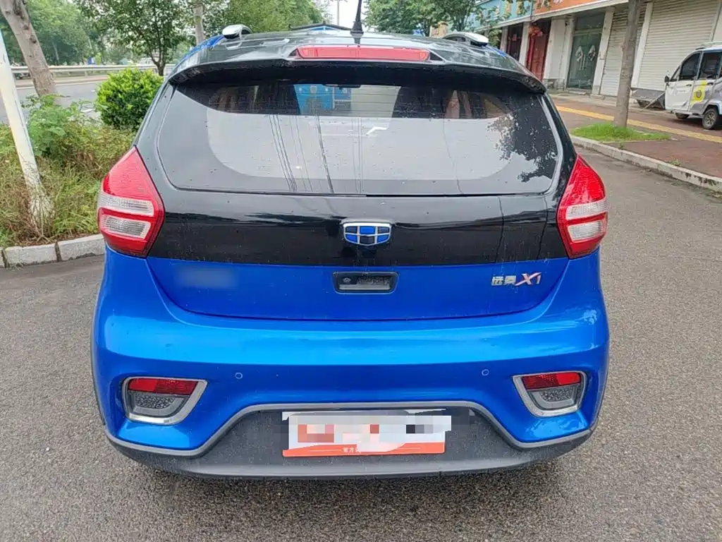 Geely Yuanjing X1 2017 2017 1.3L Manual Crazy Fun Edition
