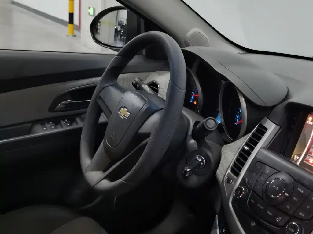 Chevrolet Cruze 2011 2011 1.6L SE AT
