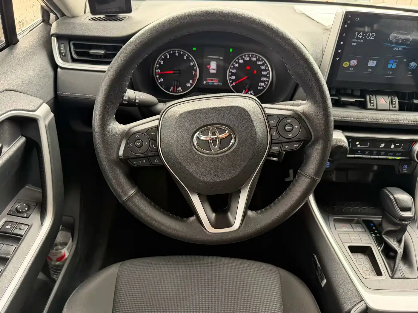 Toyota RAV4 Rongfang 2022 2.0L CVT 2WD Trend Edition фото 8