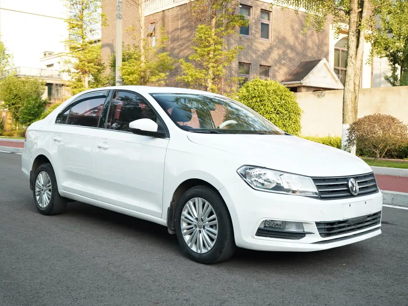 Volkswagen Santana 2018 1.5L Automatic Comfort Edition фото 3