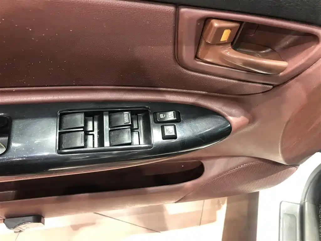 BYD F3 2015 Energy-saving Edition 1.5L Manual Comfort фото 9
