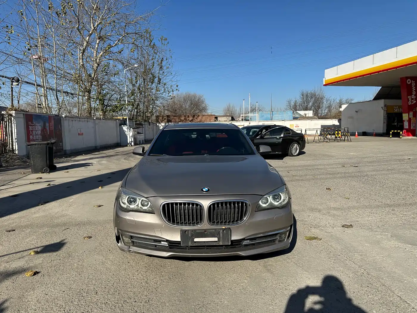 BMW 7 Series 2009 740Li Luxury фото 2