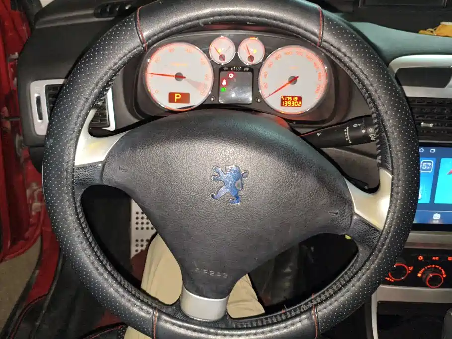 Peugeot 307 2013 2013 1.6L Automatic CROSS
