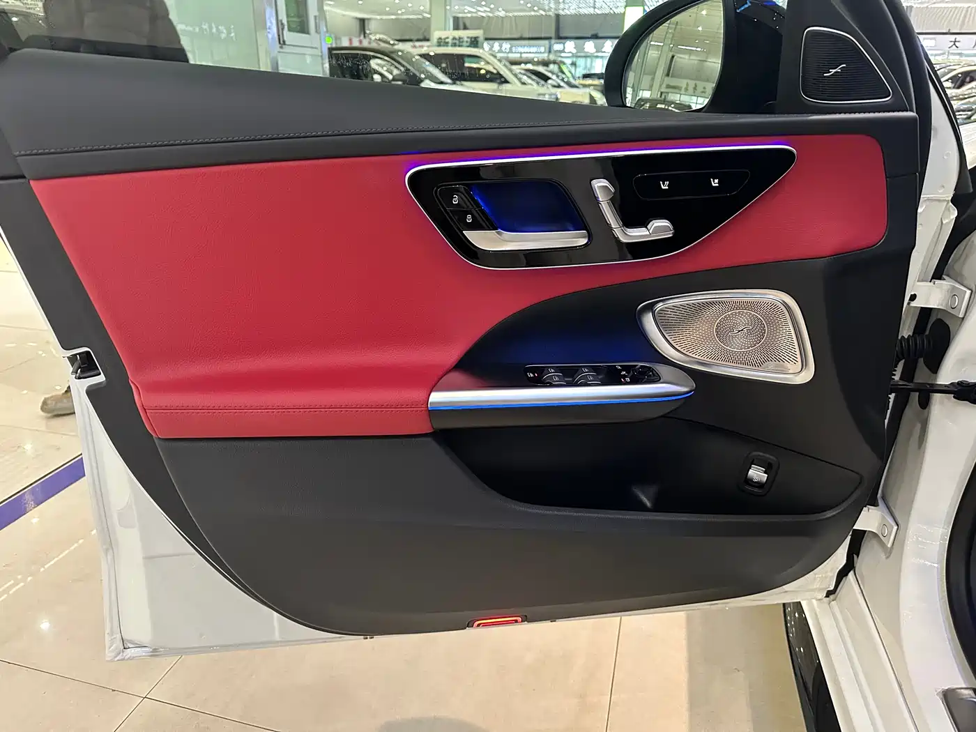 Mercedes-Benz C-Class 2023 Facelift C 260 L Night Sport Edition фото 14